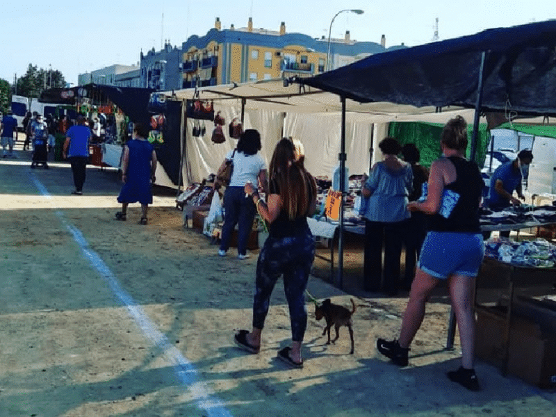 El mercadillo de Camas abierto tras la crisis del coronavirus