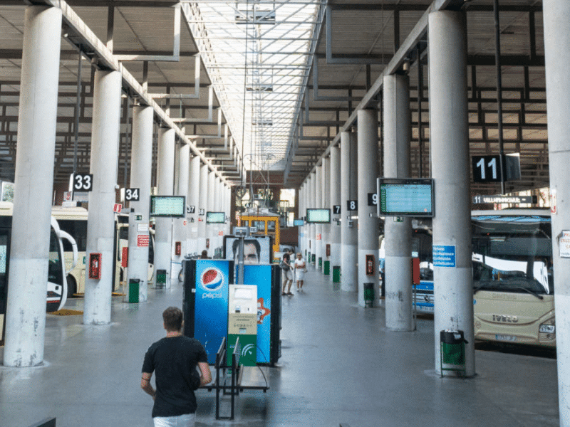 Estación de autobuses de Plaza de Armas