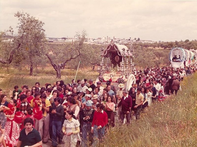 Imagen de Gines en el camino hacia Almonte de los años 70.