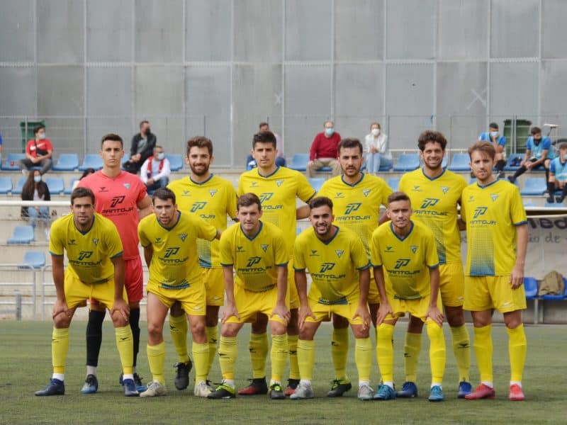 Alineación del U.D Tomares