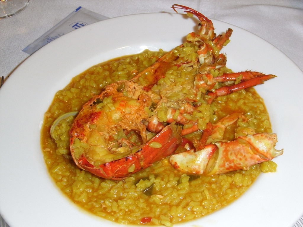 Receta casera de arroz caldoso con bogavante.