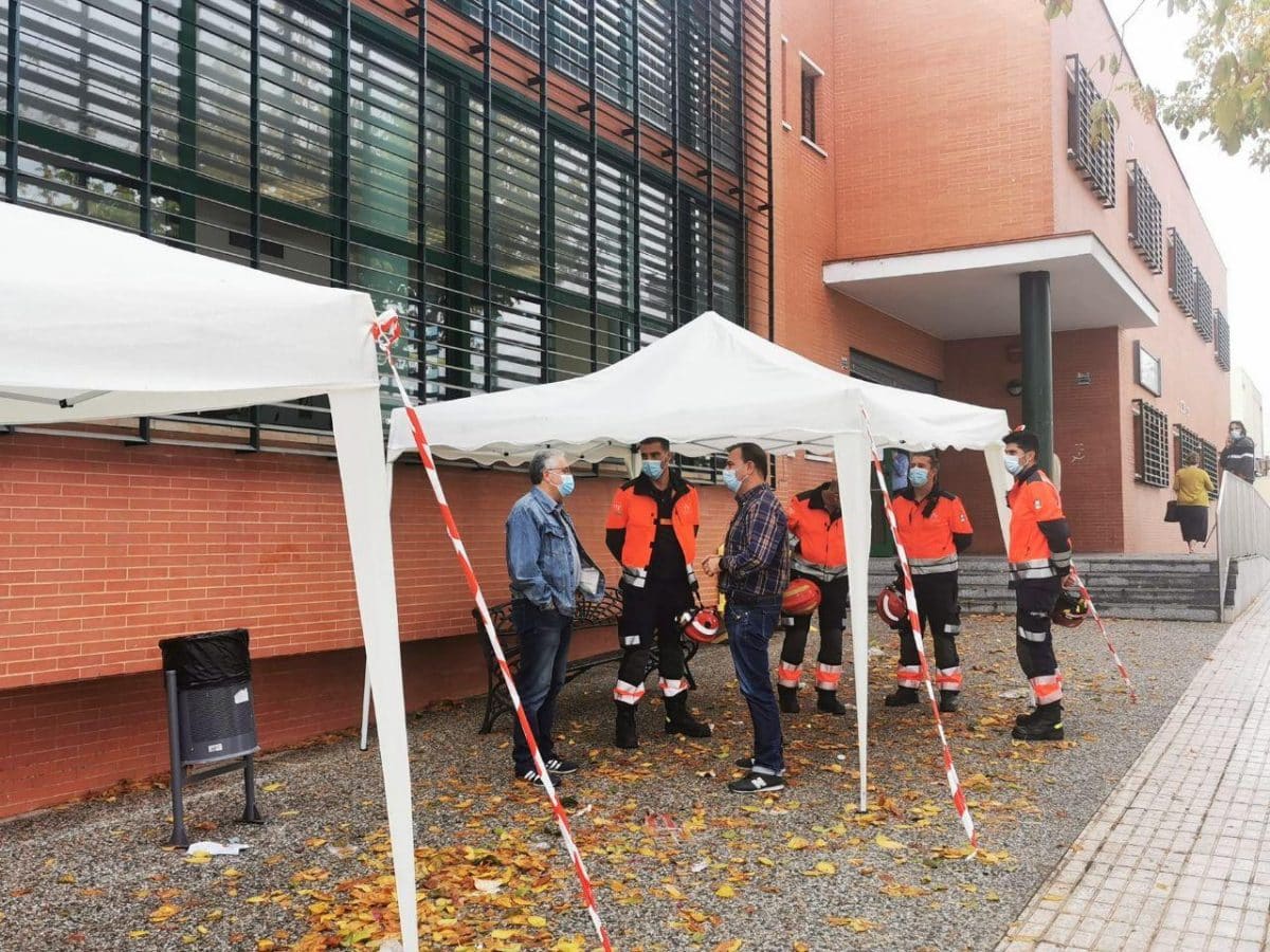 Las nuevas carpas instaladas | Ayto. Bormujos