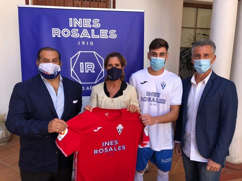 Presentación oficial de la equipación