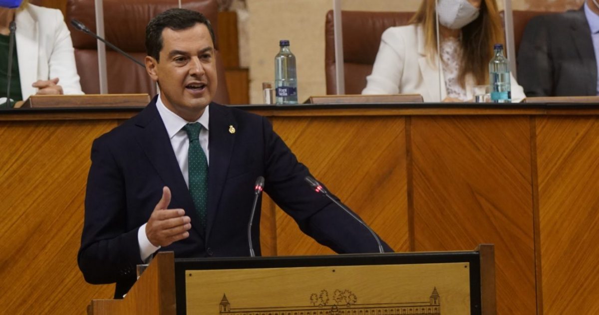 Juanma Moreno Bonilla durante el Debate del Estado de la Comunidad esta mañana. Foto de la Junta.