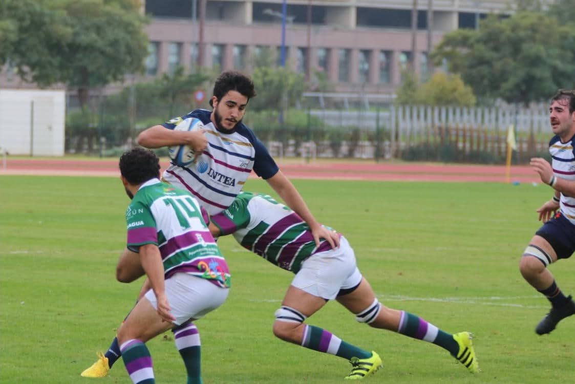 Dos expulsiones hacen mucho daño al Rugby Mairena y cae ante el Málaga
