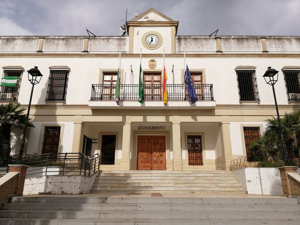 Fachada del Ayuntamiento de Castilleja de Guzmán. Foto: Ayto. Castilleja de Guzmán.