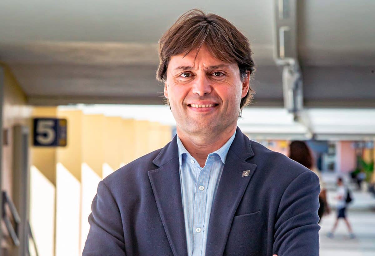 Francisco Oliva, nuevo rector de la Universidad Pablo de Olavide.