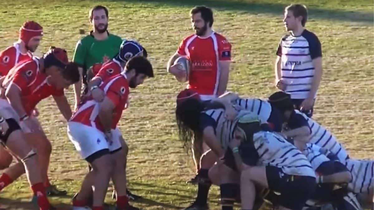 Instantes del partido que ha enfrentado al Mairena Rugby y al Arquitectura.