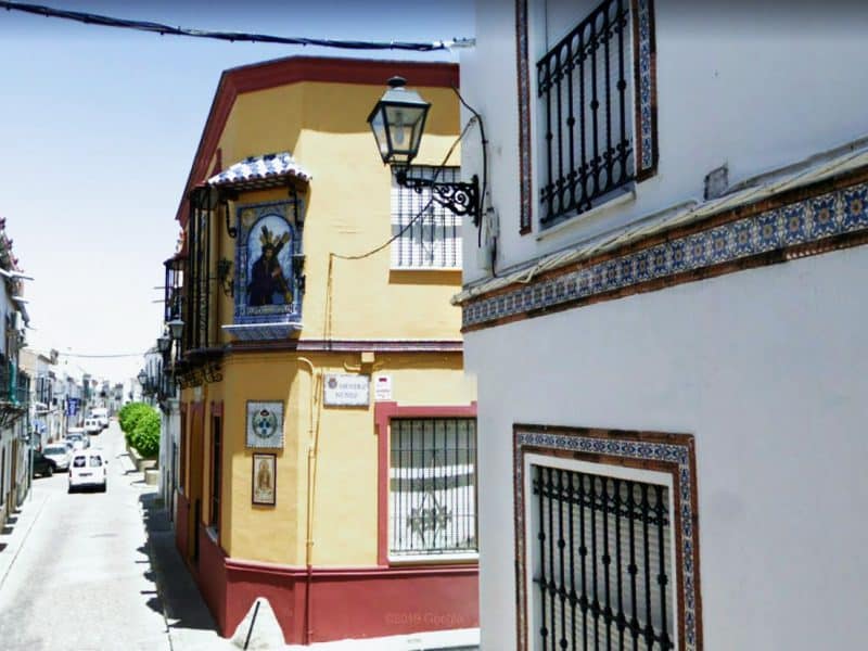 Calle Velarde de Salteras.