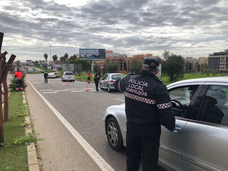 Control de cierre perimetral en Bormujos.