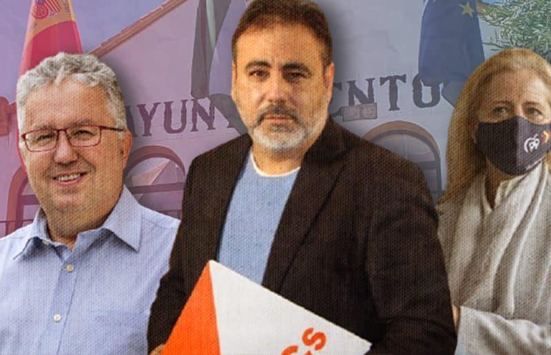 El alcalde Francisco Molina (PSOE), el teniente alcalde Manuel Romero (Cs) y Lola Romero (PP).