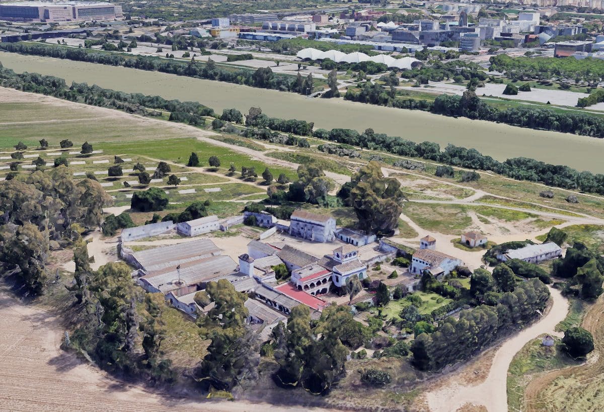 Vista aérea con recreación 3D de la finca de Gambogaz con la Cartuja de fondo.