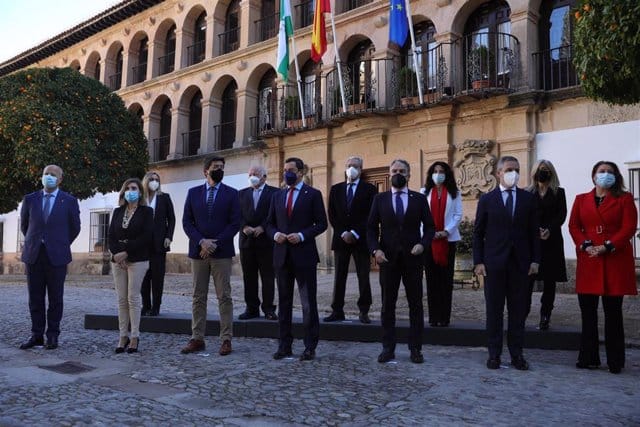 Reunión del Consejo de Gobierno, este martes en Ronda (Málaga). Europa Press.