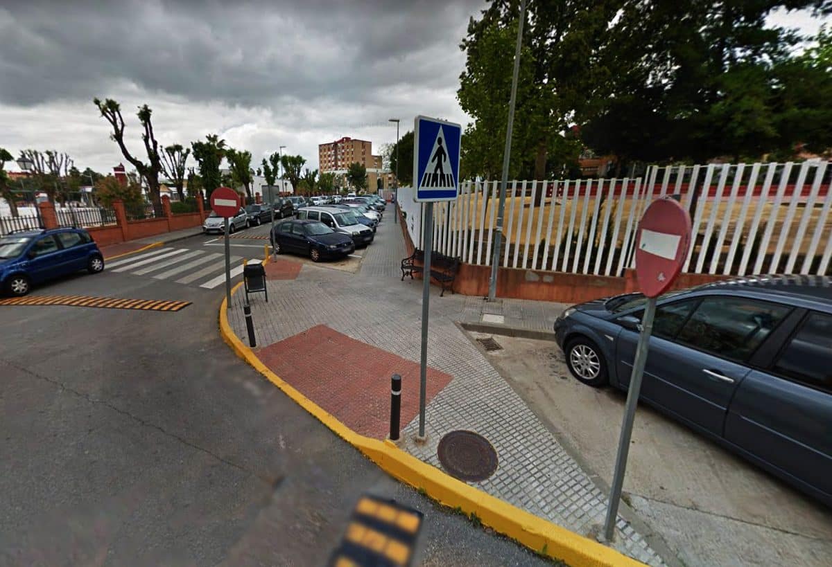 Avenida de la Diputación Provincial de Castilleja de la Cuesta.