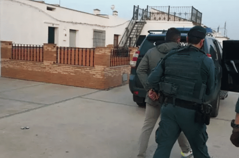 Una de las detenciones en el marco de la Operación Soterrada. Europa Press.