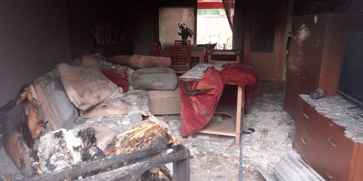 Las llamas han calcinado el interior de la vivienda. Ayuntamiento de Bormujos.