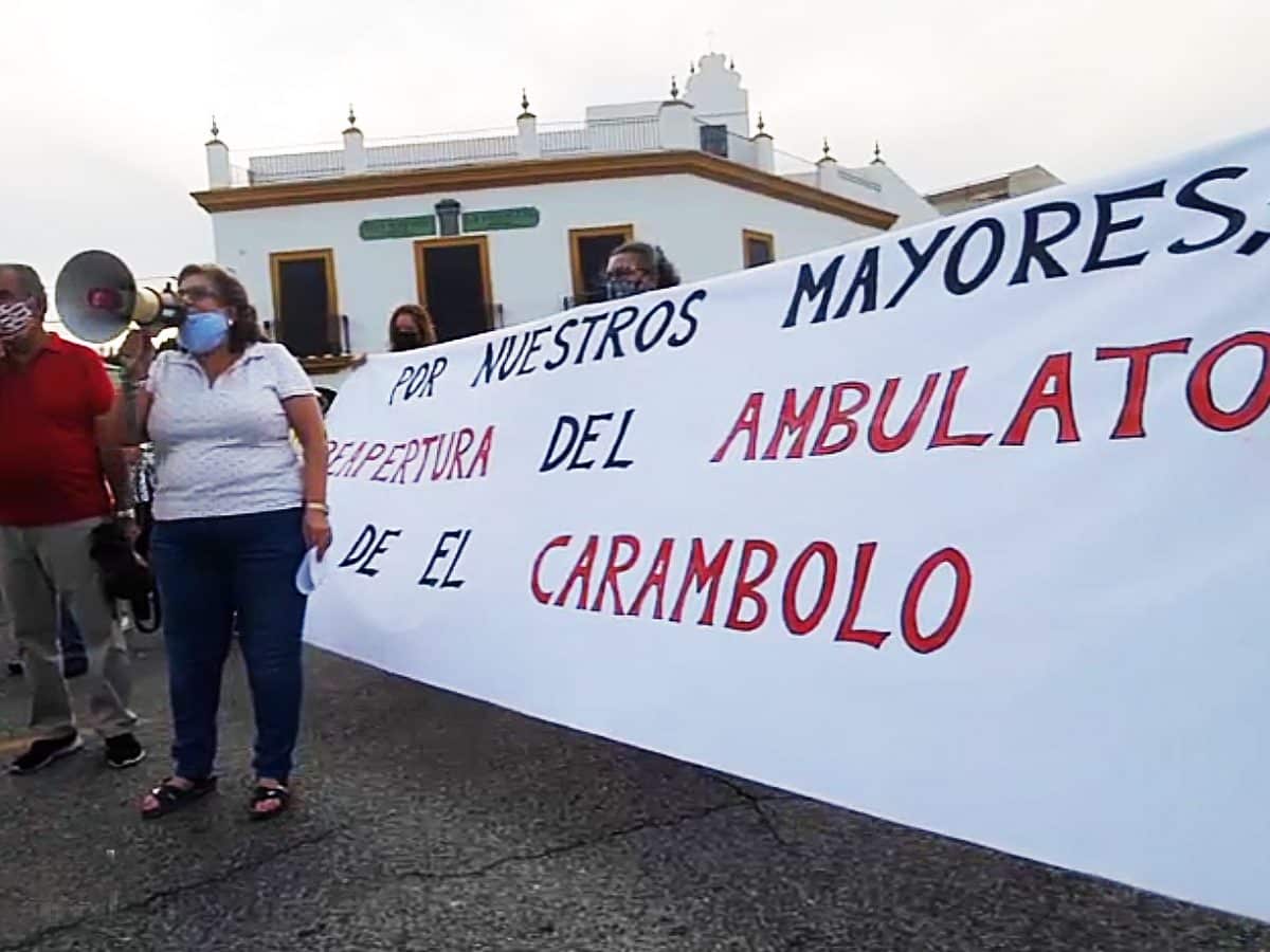 Imagen de una de las protestas celebradas en La Pañoleta en septiembre. Aljarafe Digital.
