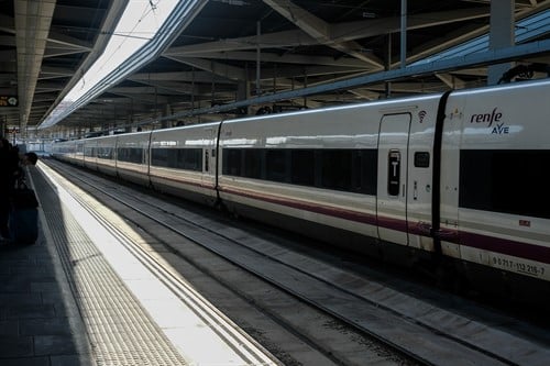 Tren de Renfe