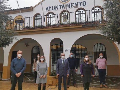 El alcalde de Bormujos y sus concejales.