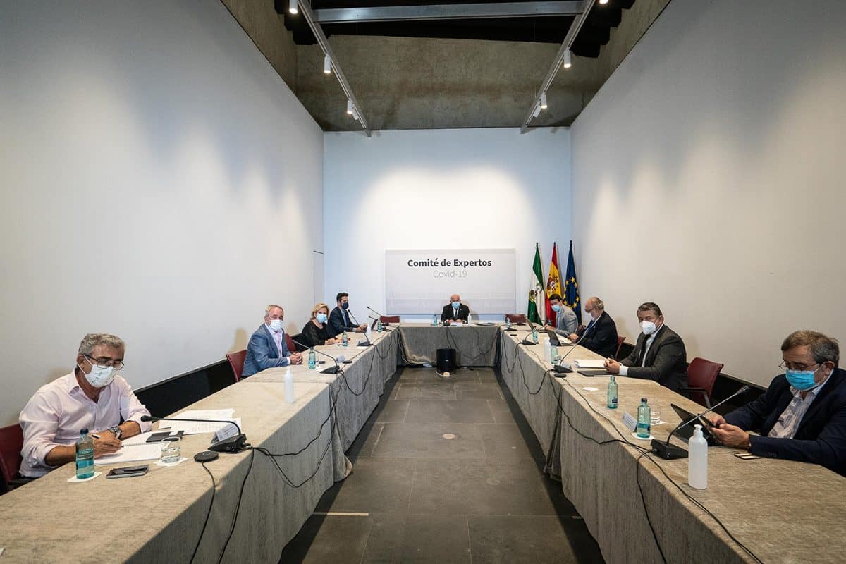 Reunión del comité de expertos reunido hoy.