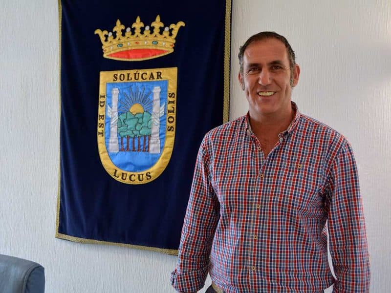 Alcalde de Sanlúcar la Mayor, Juan Salado.