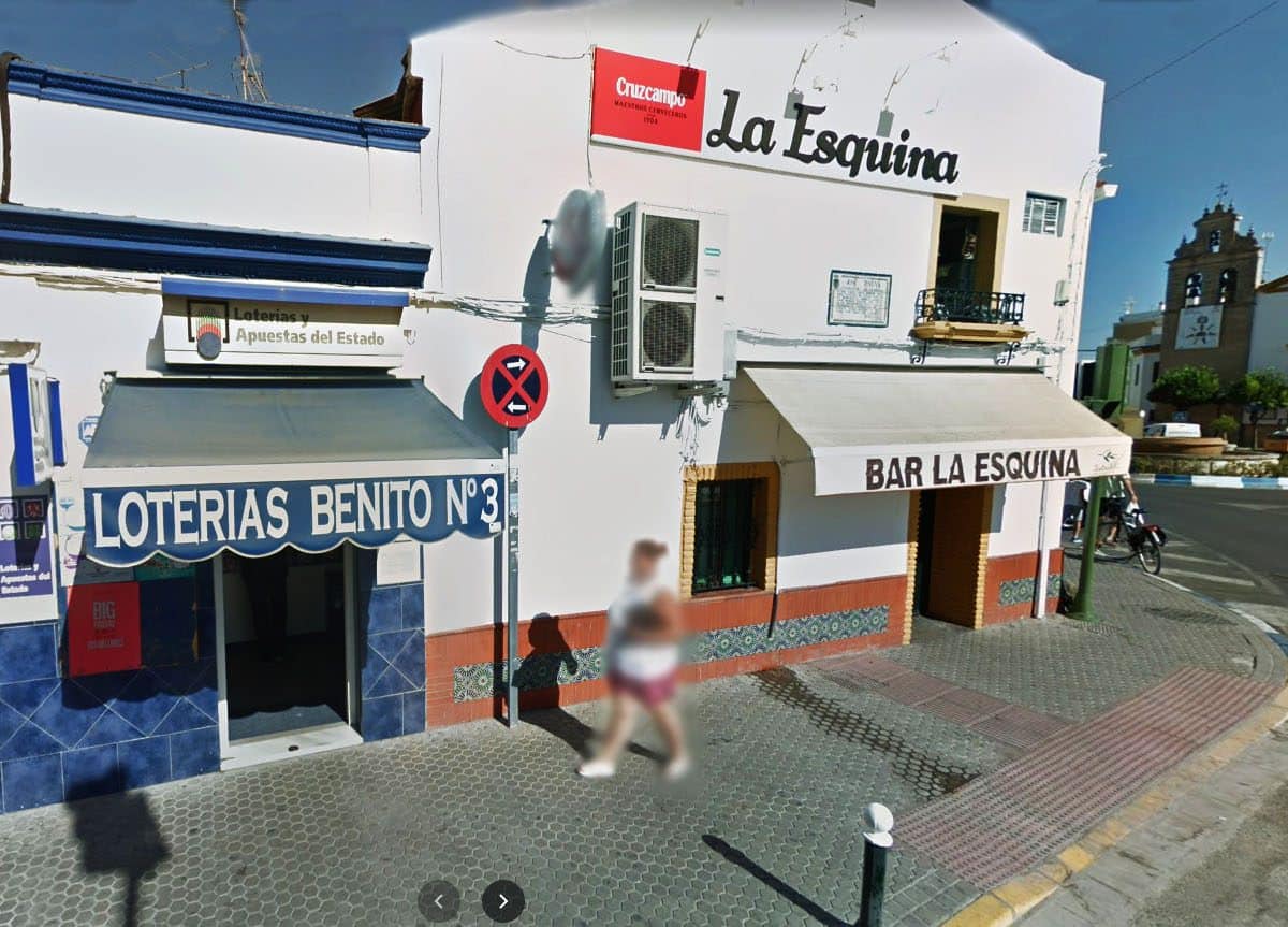 Loterías Benito, en Camas.
