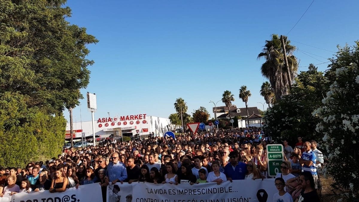 Manifestación convocada en Espartinas en demanda de mejoras en un ramal vial EUROPA PRESS