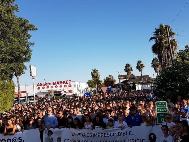 Manifestación convocada en Espartinas en demanda de mejoras en un ramal vial EUROPA PRESS