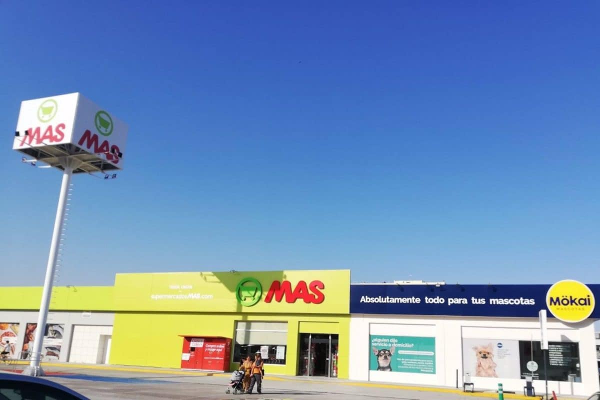 Grupo MAS abre un espacio en Mairena del Aljarafe y uneSupermercados MAS, Mökai mascotas y gastrobar SanTomás.