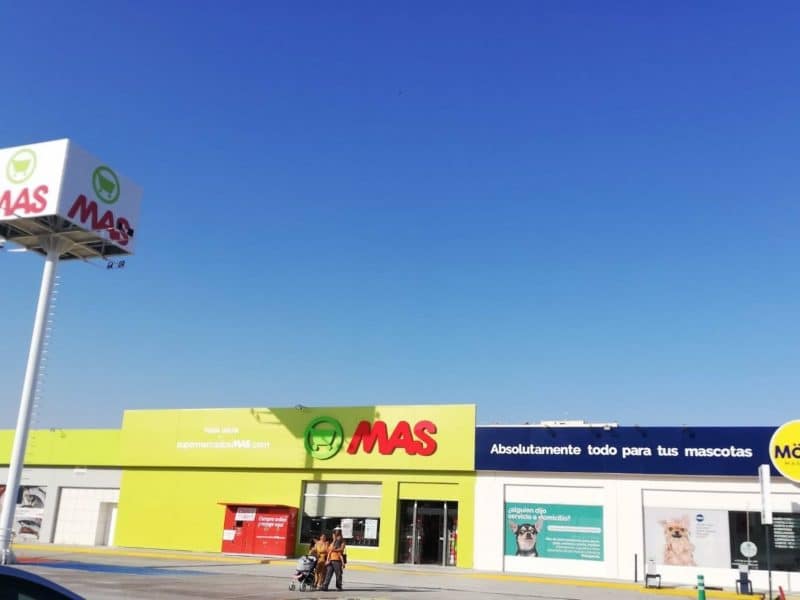 Grupo MAS abre un espacio en Mairena del Aljarafe y uneSupermercados MAS, Mökai mascotas y gastrobar SanTomás.