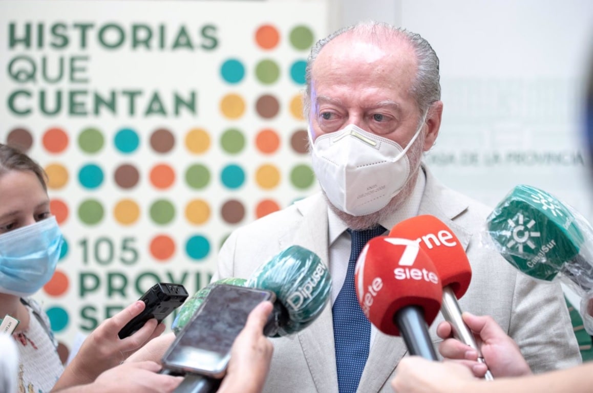 El presidente de la Diputación de Sevilla, Fernando Rodríguez Villalobos - RAQUEL PEREZ ADRADOS