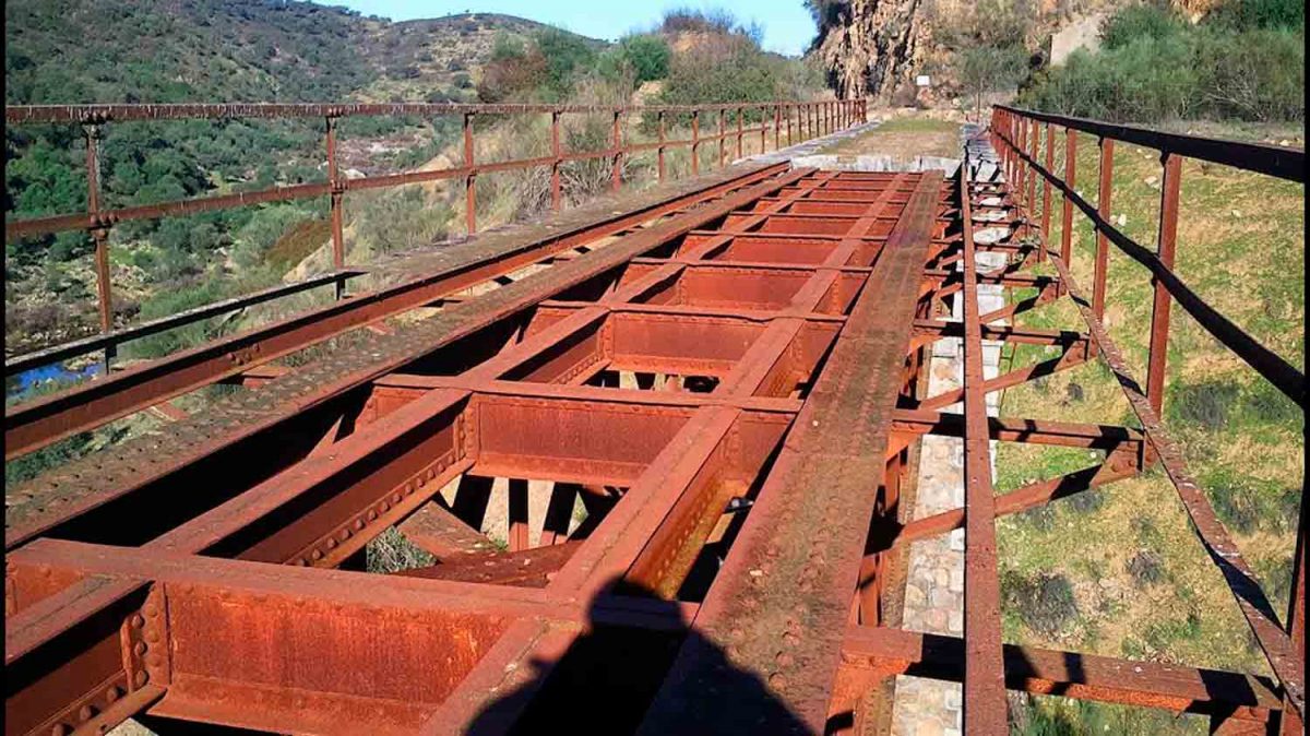 Antiguo trazado del ferrocarril de Cala / AD