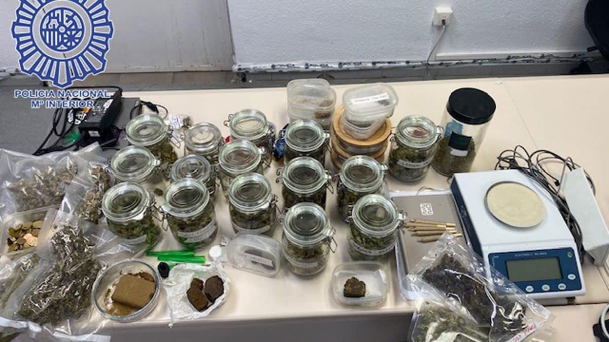 Imagen del material de droga encontrado en Camas / AD