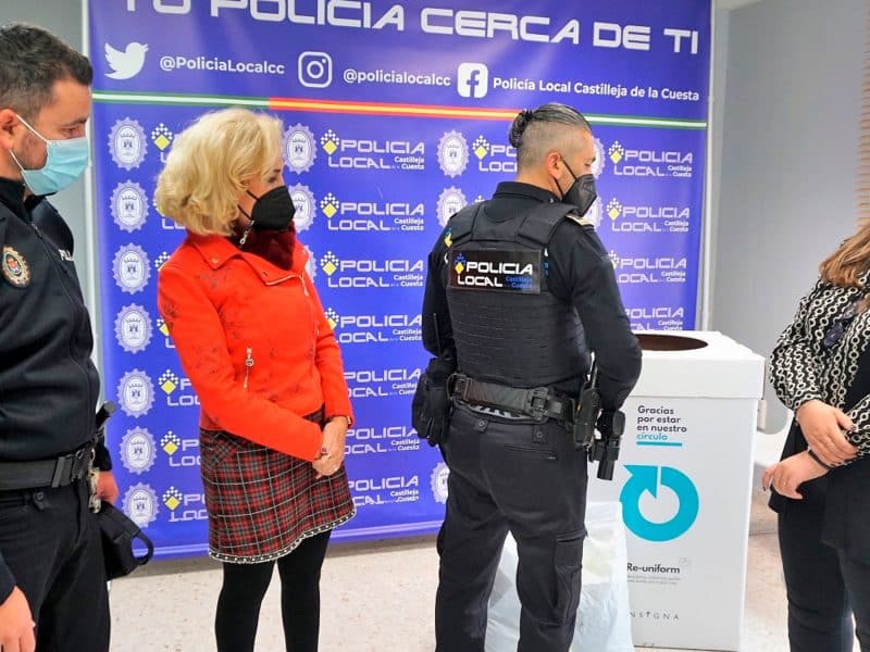 Uniformes sostenibles de la Policía Local de Castilleja / AD