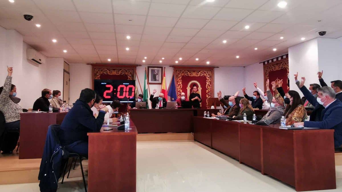 El Ayuntamiento de Bormujos aprueba la eliminación de un 30% de plusvalía / AD