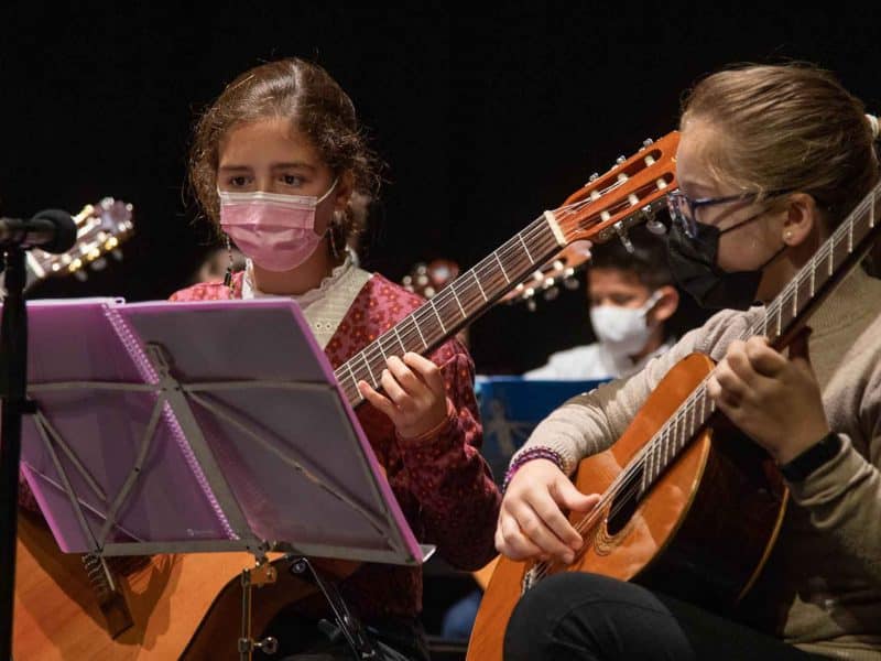 Imagen de niños aficionados a la música en Mairena del Aljarafe / AD