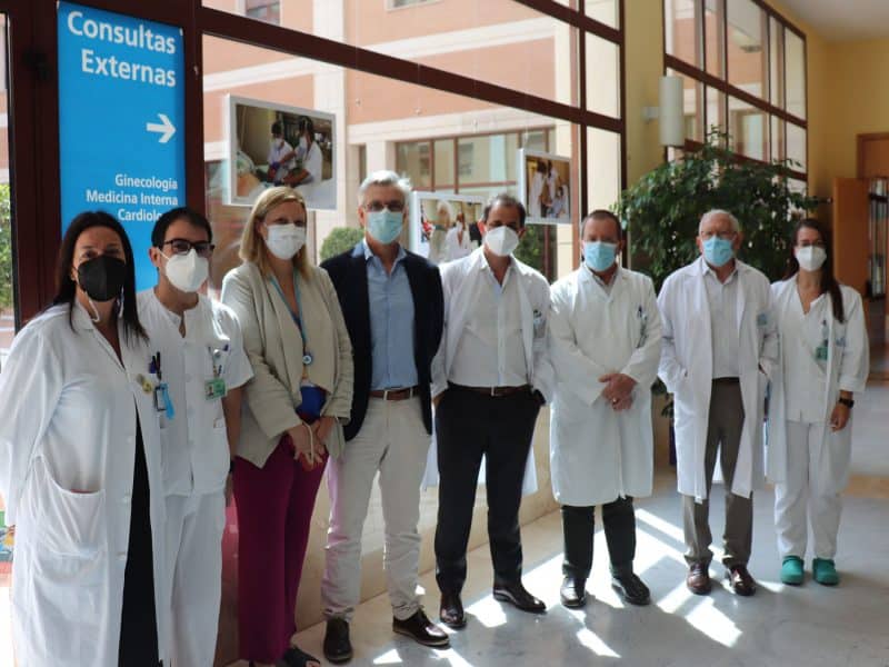 Imagen del homenaje a las enfermeras del Hospital San Juan de Dios en Bormujos / AD