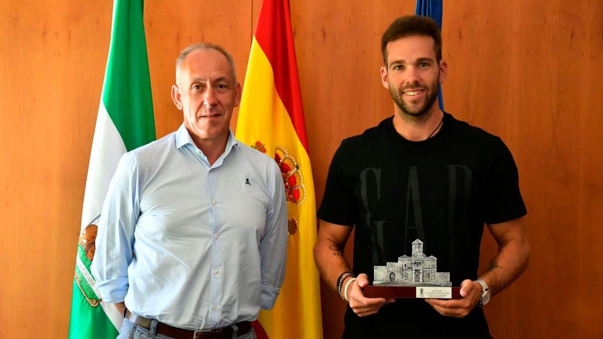 Imagen de X, medalla de plata en el campeonato del mundo de Remo de Belgrado / AD