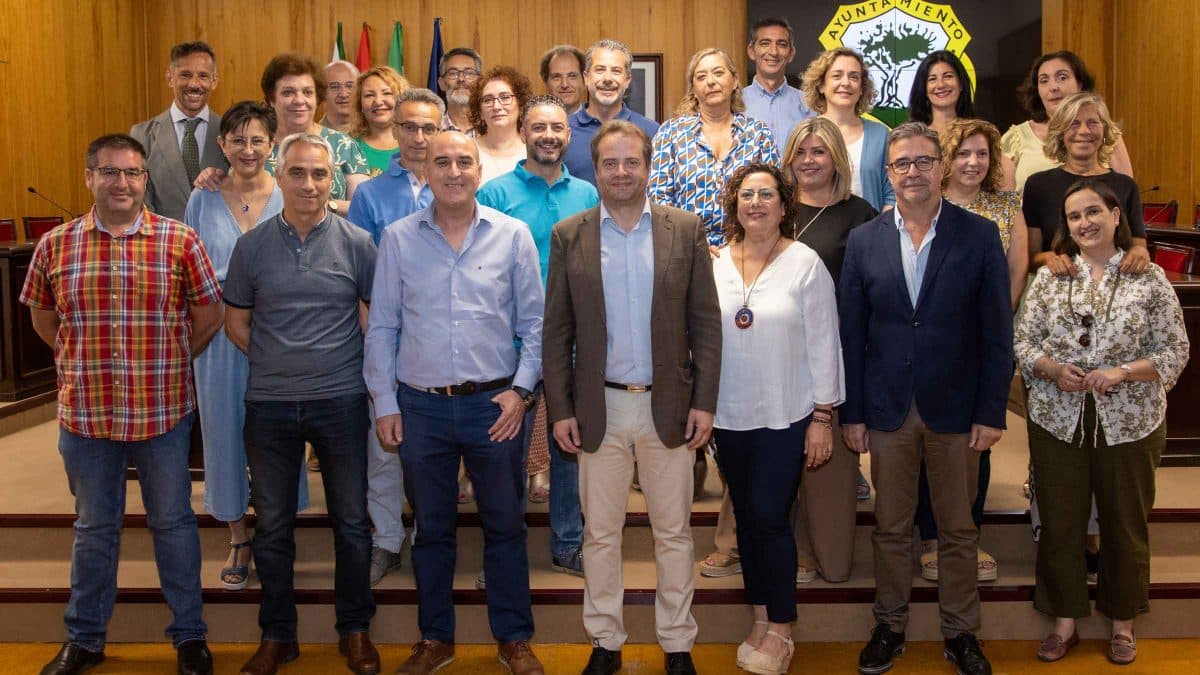 Estabilización de 21 funcionarios en el Ayuntamiento de Mairena del Aljarafe / AD