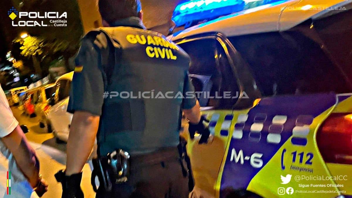 Policía de Castilleja de la Cuesta / AD