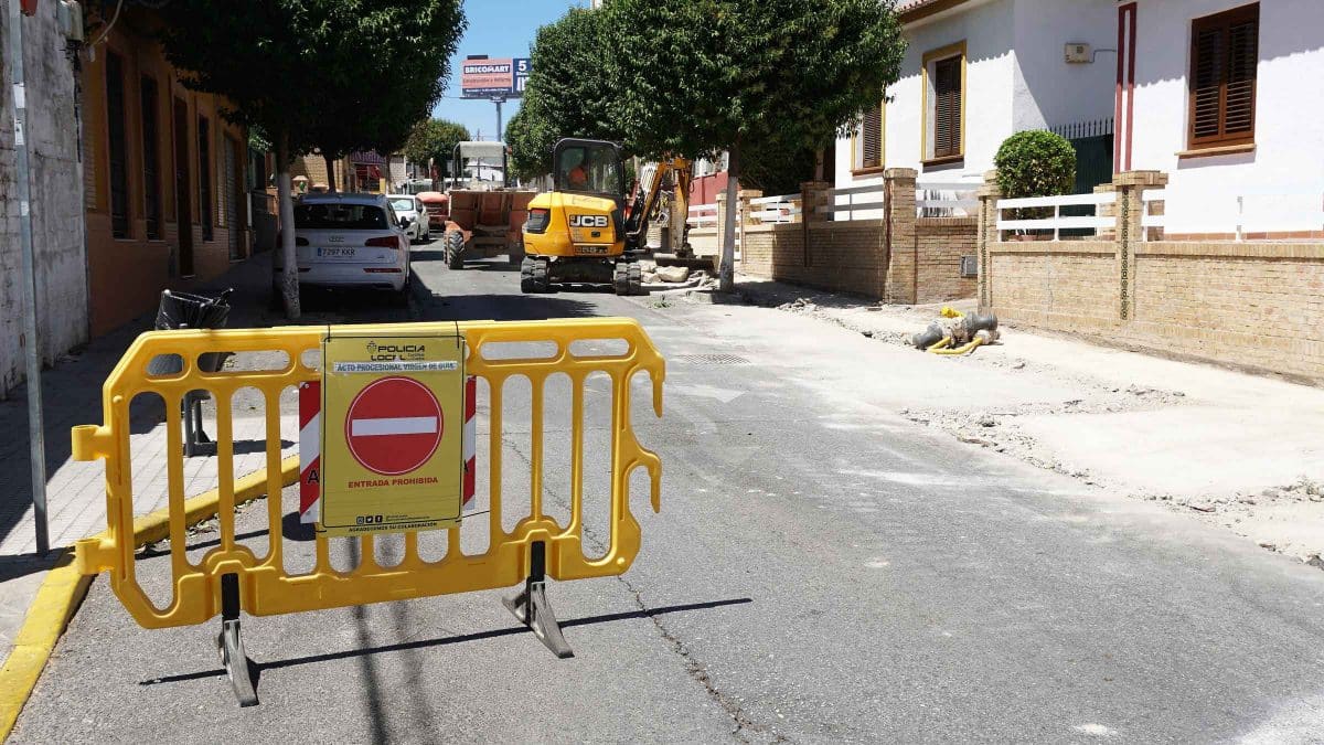 Reformas en las calles de Castilleja de la Cuesta / AD