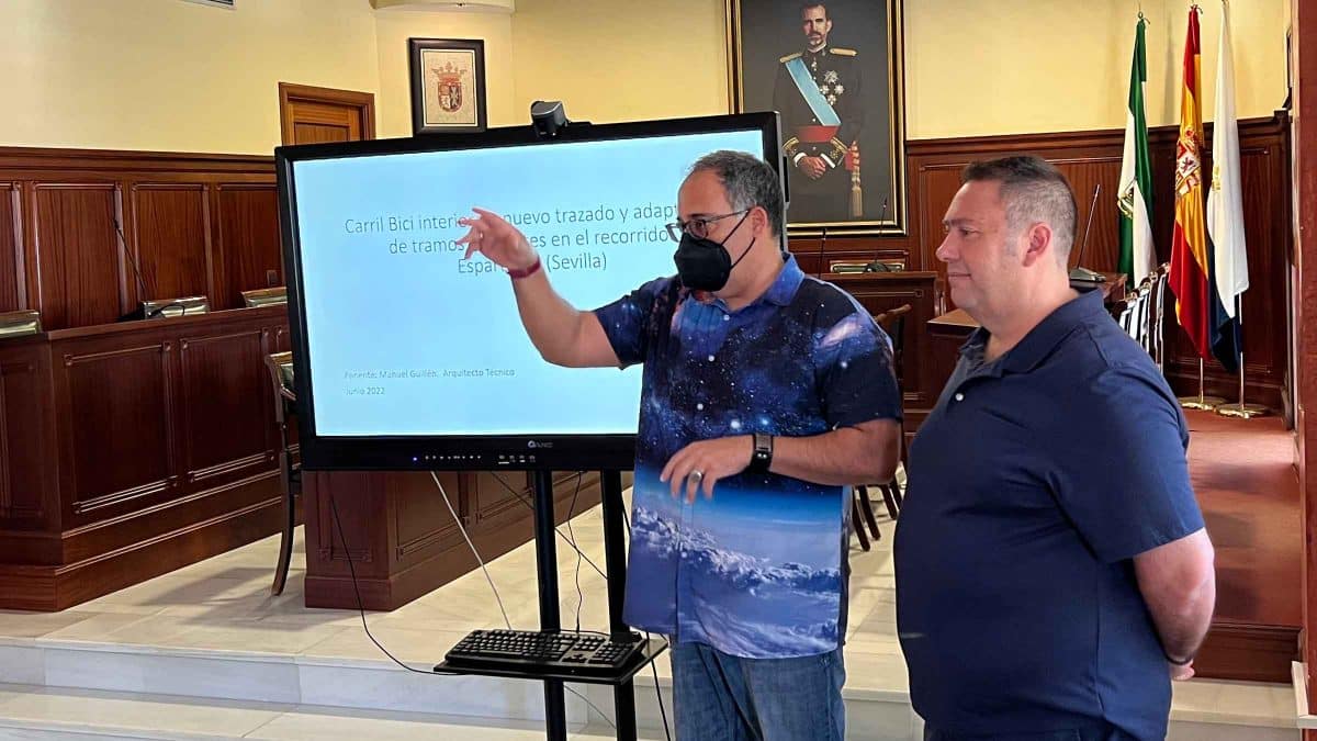 Presentación del proyecto de carril bici en Espartinas / AD