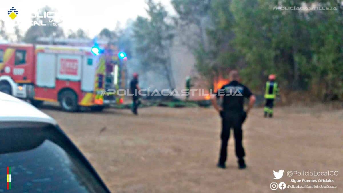 Imagen del incendio provocado por quema de neumáticos / AD