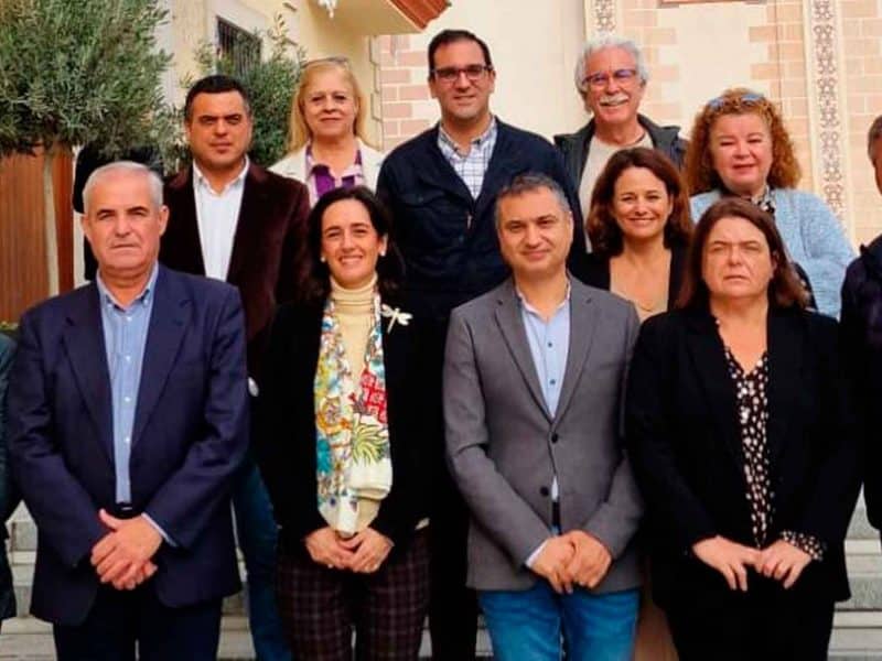 Imagen de la reunión de los alcaldes del Aljarafe sobre movilidad / AD