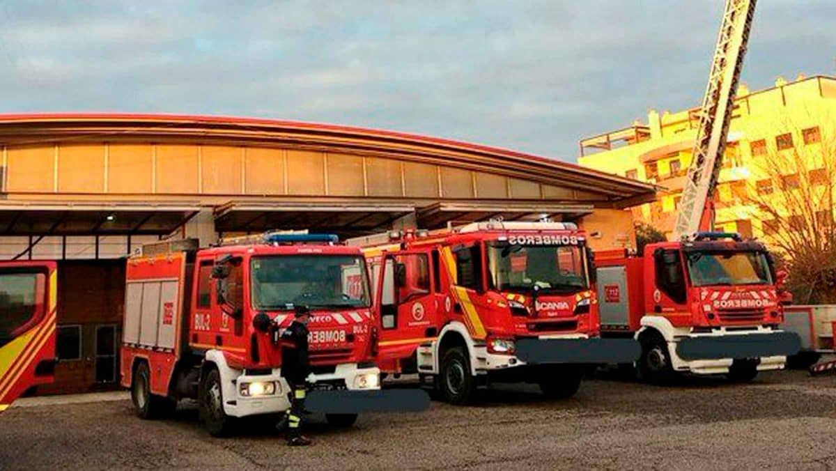 Parque de bomberos del Aljarafe / AD