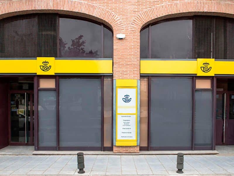 Correos Mairena