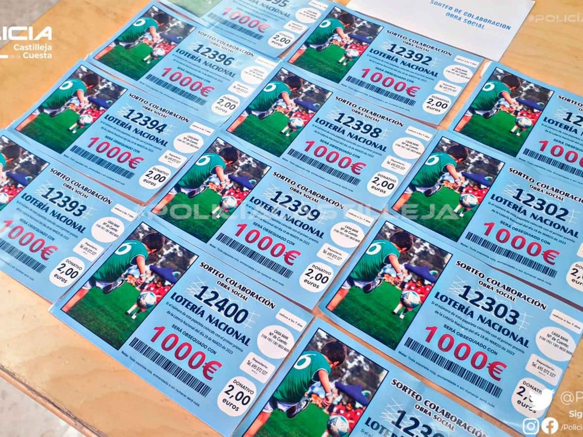 Boletos de lotería falsos utilizados en una estafa. Policía Local de Castilleja de la Cuesta.