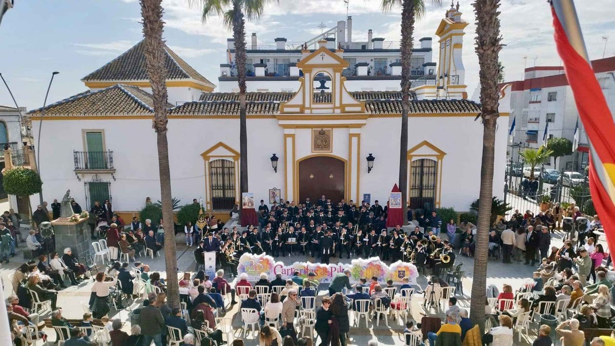 Concierto cofrade celebrando el Aniversario de las Carreritas, parte de la Semana Santa en Pilas