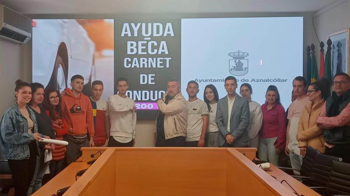 Becas para ayudar a la obtención del carnet de conducir en Aznalcóllar