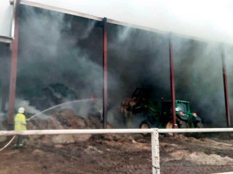 incendio-pajar-Pilas